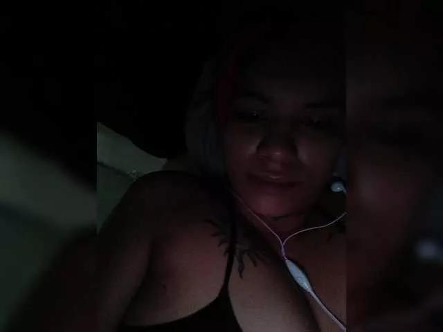 6curvyhot9 on BongaCams 