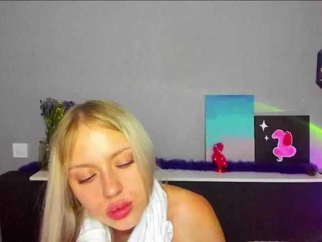 MindyKally on BongaCams 