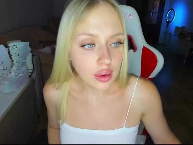 MindyKally on BongaCams 