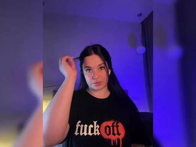 WhoreMira on BongaCams 