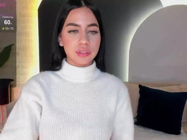 ZaraPearce on BongaCams 