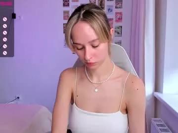 _alissaa_ on Chaturbate 