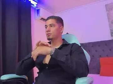 camiloalvarezzz3 on Chaturbate 