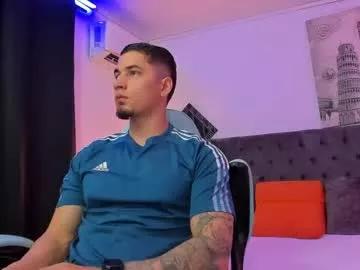 camiloalvarezzz3 on Chaturbate 