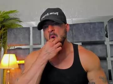 dennis_cox_ on Chaturbate 