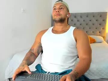 frankmyles01 on Chaturbate 