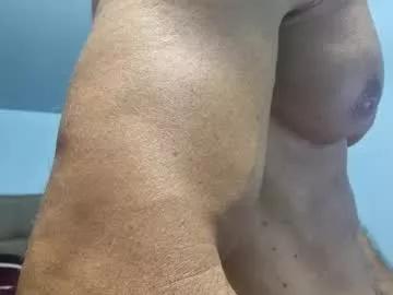 razorramon13 on Chaturbate 