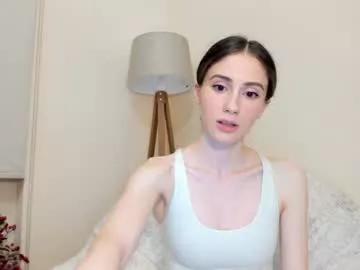 snowww_white on Chaturbate 