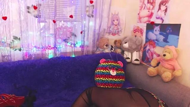 ElinOceanX on StripChat 